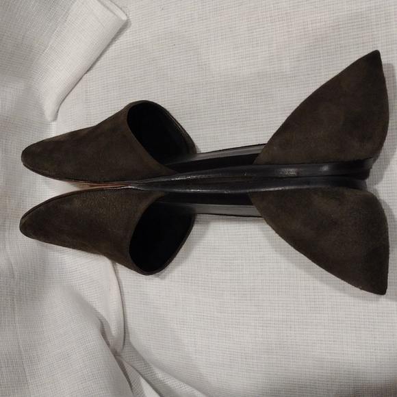 Vince Dark Green Nina D'orsay Suede Flats Women's Sz 7.5-Casual Academia Career - Picture 8 of 10